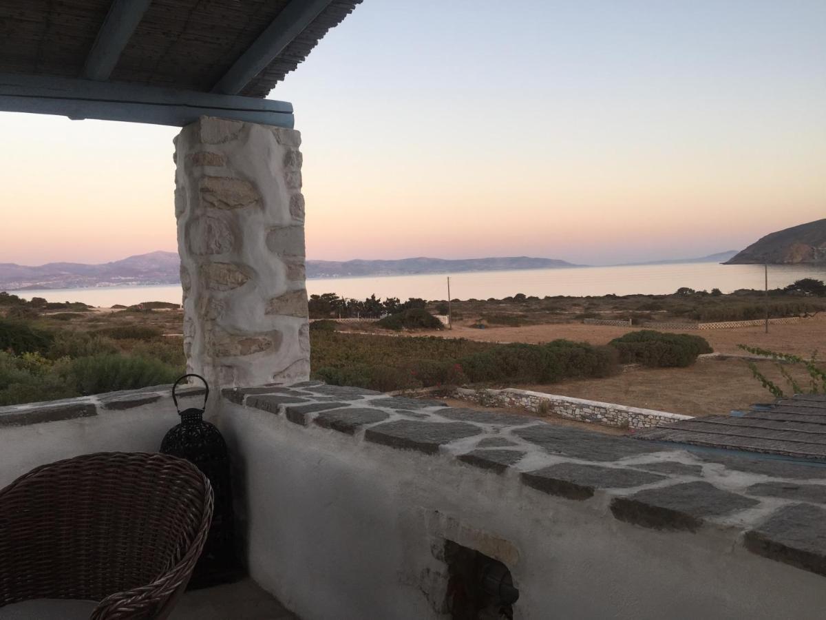 אמבלאס Villa Petradi מראה חיצוני תמונה