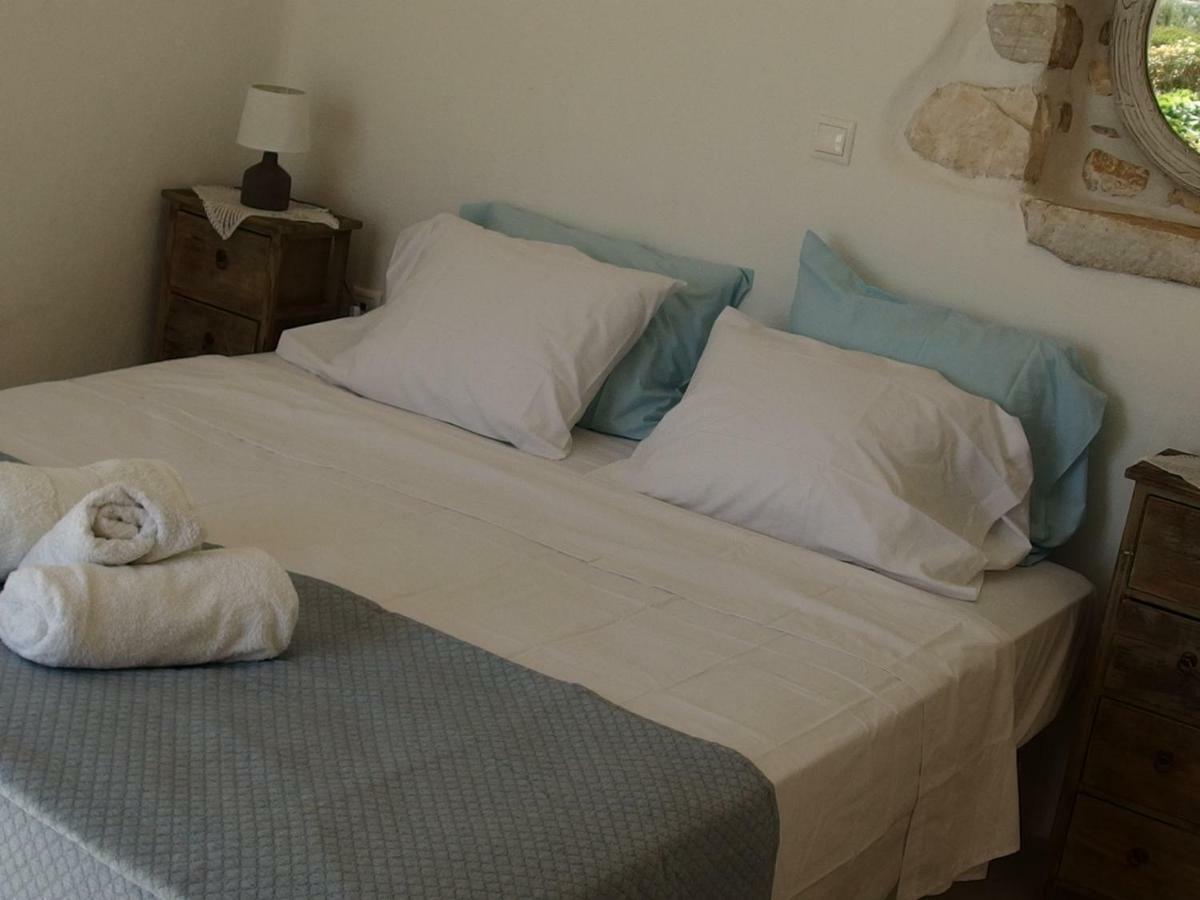 אמבלאס Villa Petradi מראה חיצוני תמונה